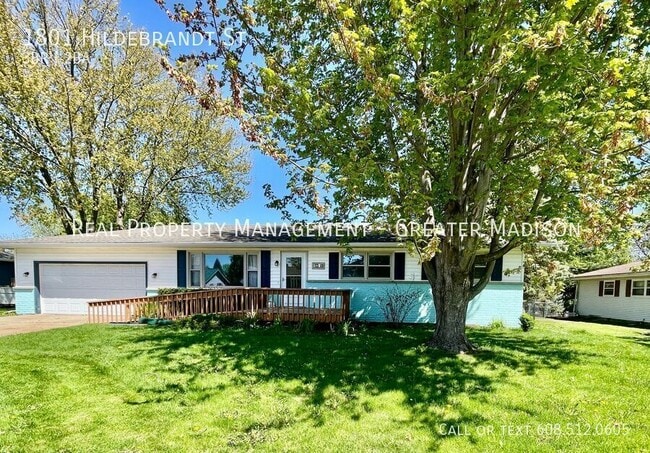Photo - 1801 Hildebrandt St House