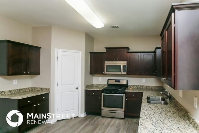 Photo - 6007 Heisler St