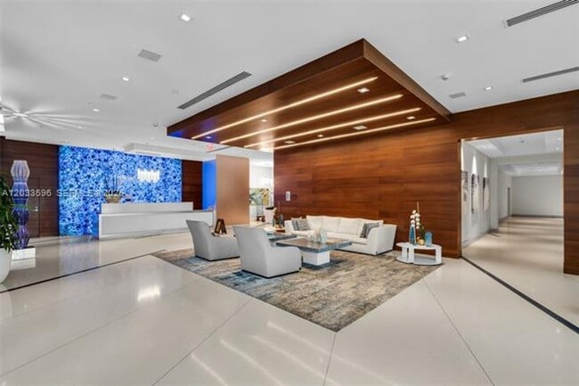 Photo - 300 Sunny Isles Blvd Unidad 300 Sunny Isles Blvd # 4-1805