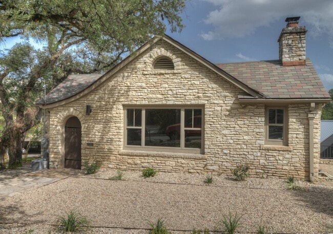 Photo - 3109 Walling Dr