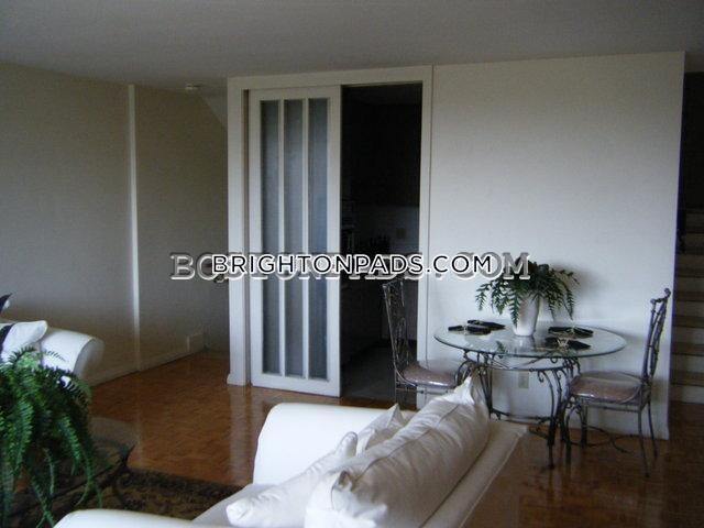 Photo - 125 Chiswick Rd Unit 114