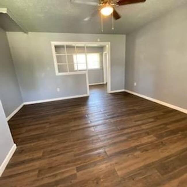 Photo - $0 First Month's Rent / $0 Deposit at Move-in