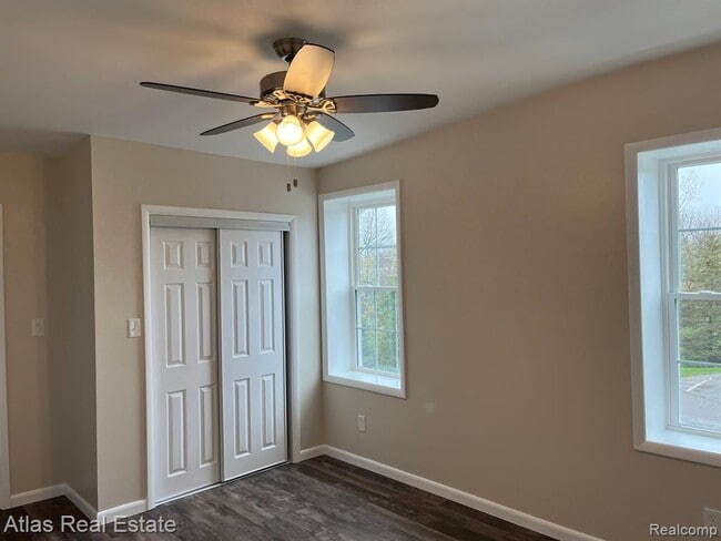 Photo - 10241 Hegel Rd