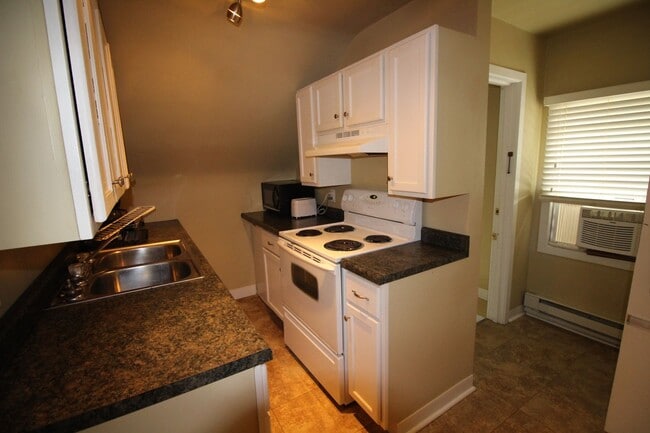 Photo - 16 6th Ave NW Unidad B