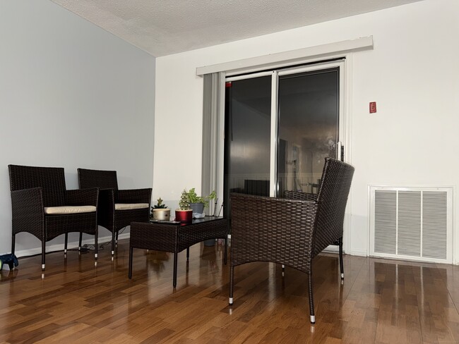 Photo - 495 Vincelette St Unit 12