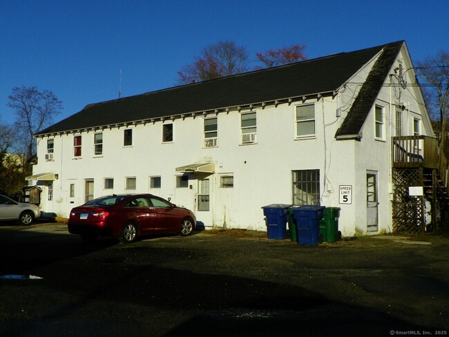Building Photo - 85 Boston Post Rd Rental