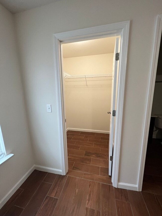 Photo - 3 bed 2 bath House Unit 180 Bogart