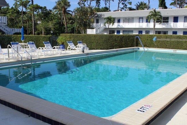 Photo - 2929 SE Ocean Blvd Unit B-2