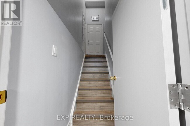 Photo - 50 Walford Rd
