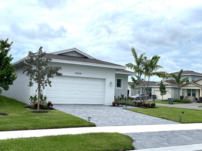 Photo - 13419 Noble Dr House