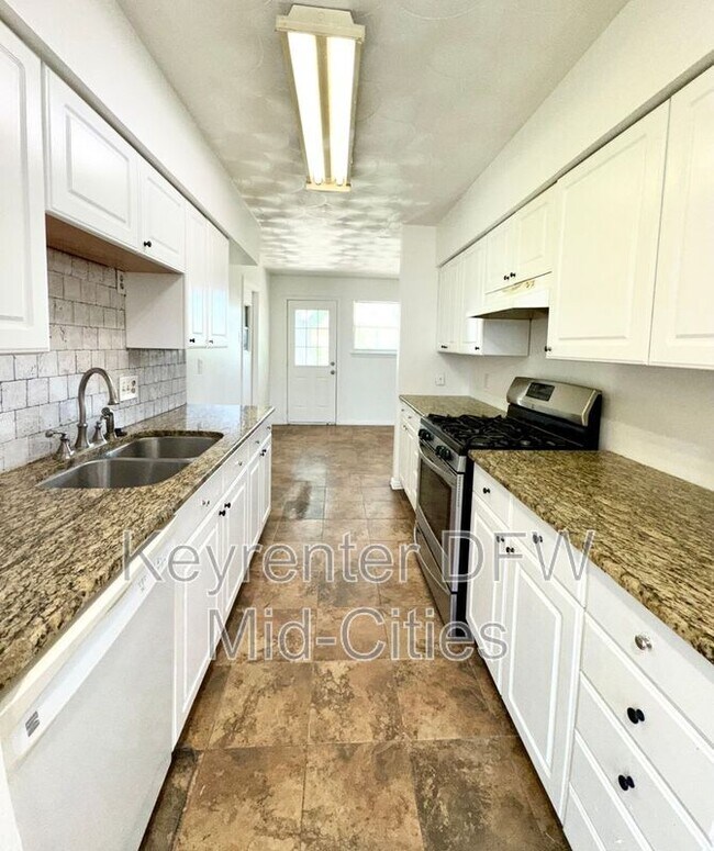 Photo - 1225 Fairdale St
