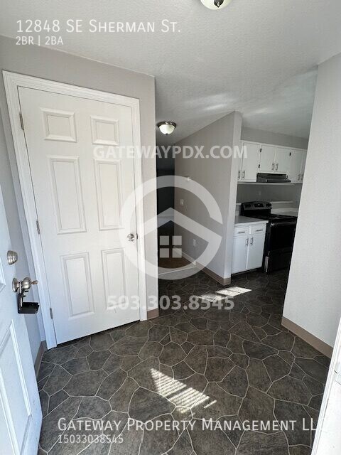 Photo - 12848 SE Sherman St