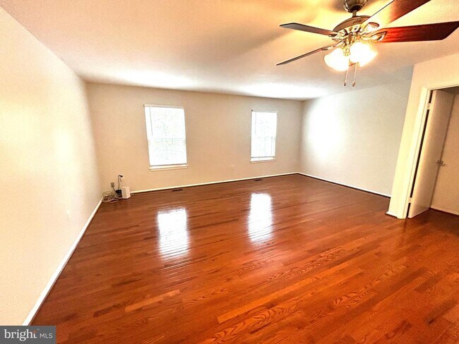 Photo - 6476 O'Hara Ct Dr