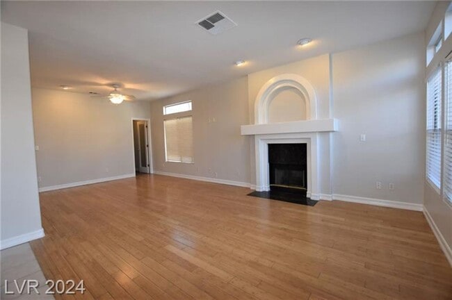 Photo - 2111 Fountain Springs Dr
