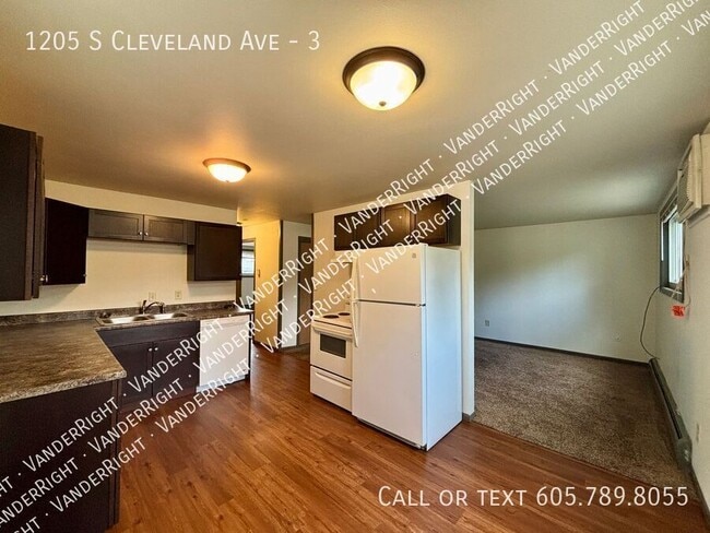 Photo - 1205 S Cleveland Ave Unidad 3