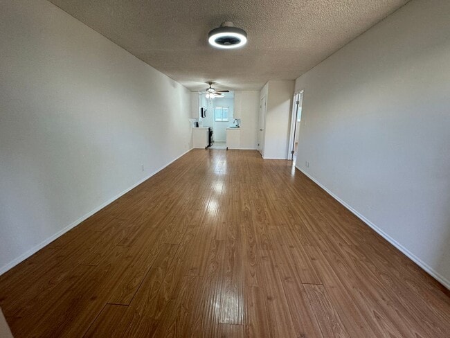 20353 Saticoy St