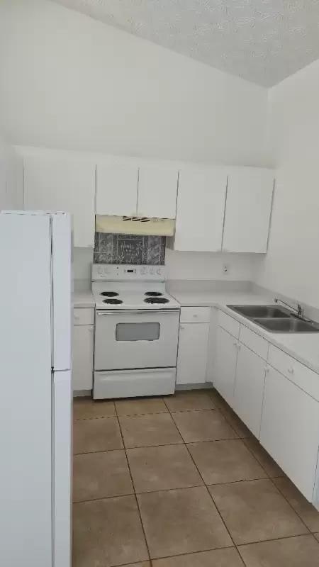 Photo - 1661 SE Lennard Rd