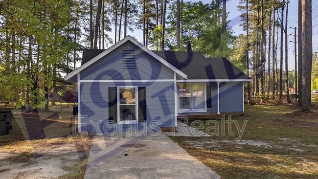 Building Photo - 157 Maranatha Cir