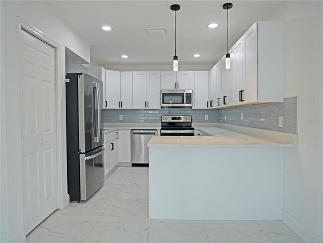 Photo - 5014 Dr. M.L.K. Jr St S