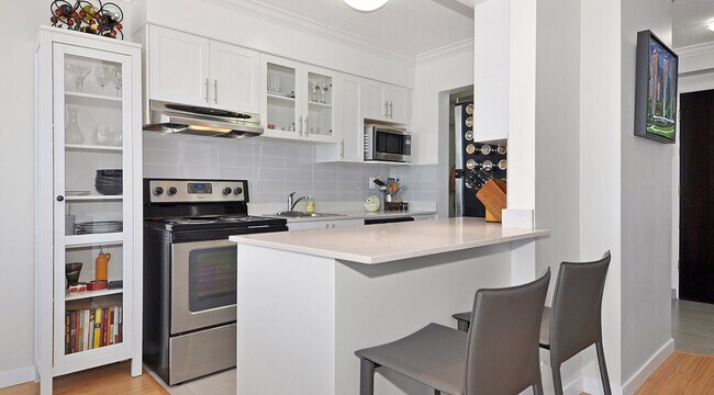 Photo - Seaside Plaza Unit 00404