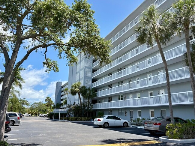 Building Photo - 5700 NW 2nd Ave Unit 203