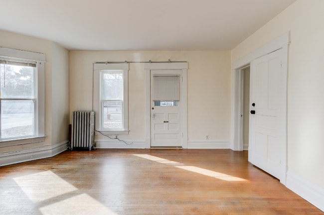 Photo - 302 W Fifteenth St Unit 1