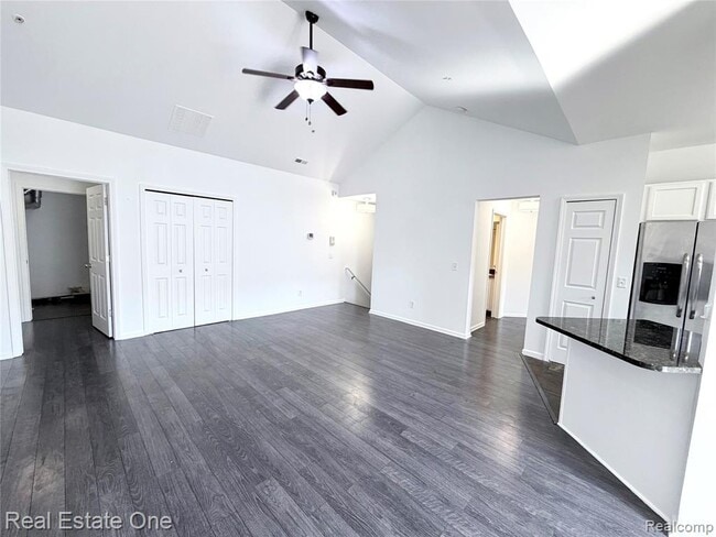 Photo - 7211 Addington Dr