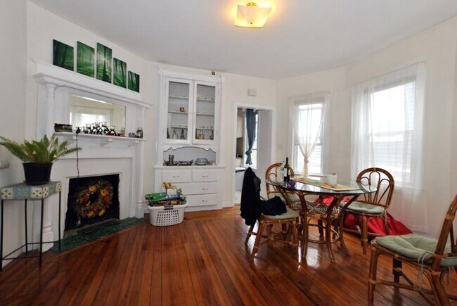 Photo - Brighton 3 Bed w/ Porch, Yard & Laundry – No Fee!