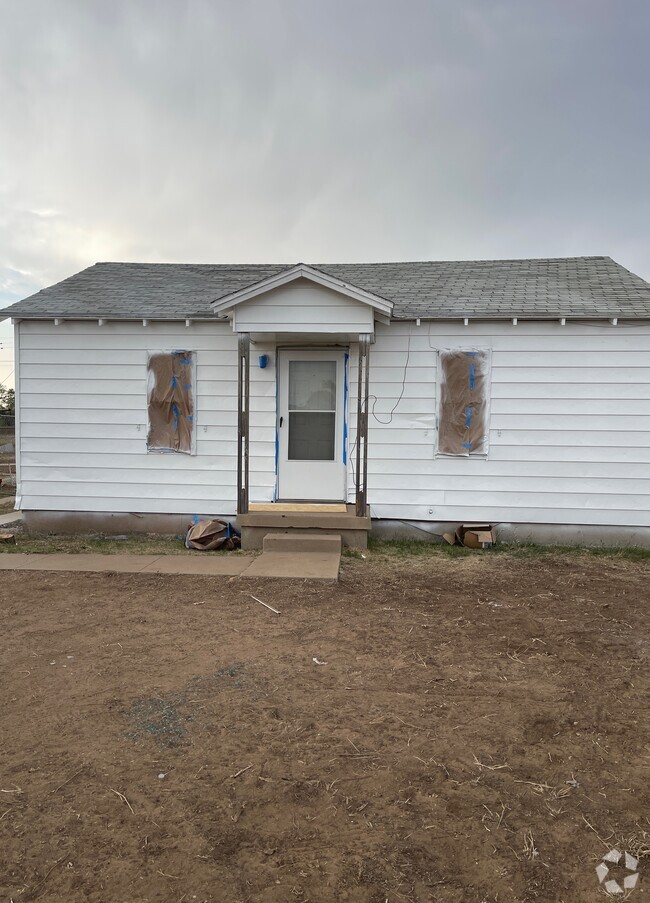 Building Photo - 1940 NW 16th Ave Rental