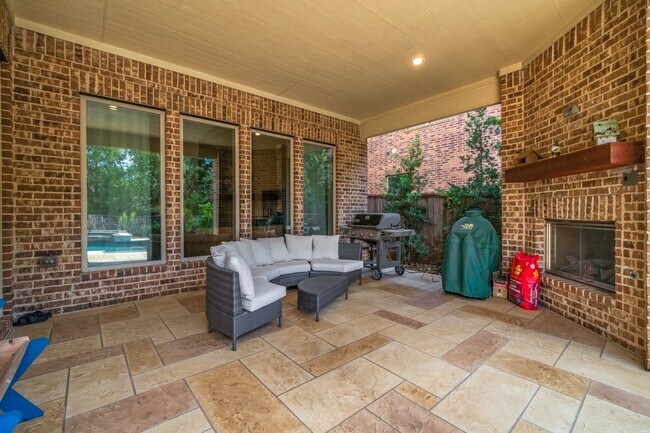 Photo - 30 Beacons Light Pl