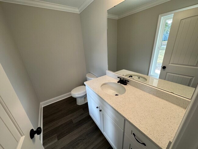 Photo - 203 Charles Gray Blvd