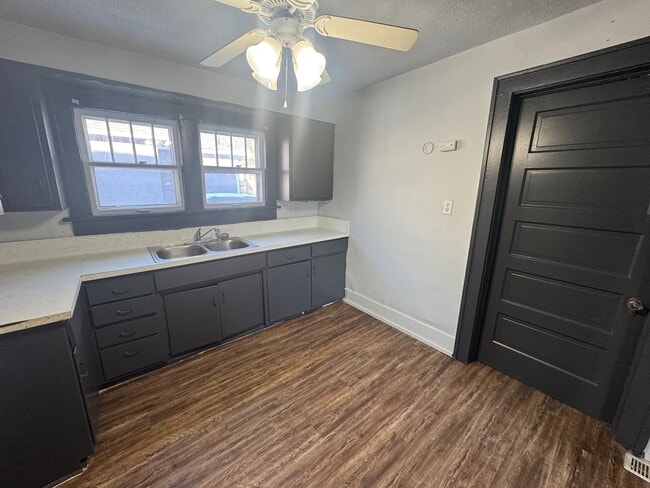 Photo - 1507 E Main St