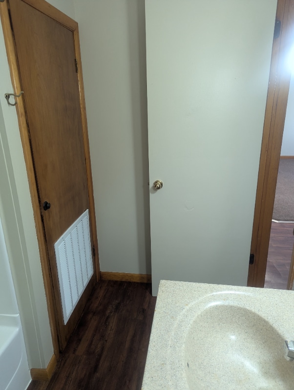 Building Photo - 404 S Union St Rental