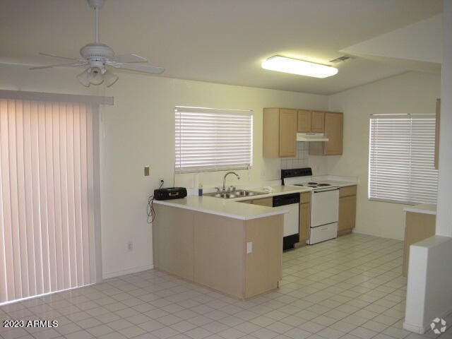 Building Photo - 24616 N 38th Ave Rental