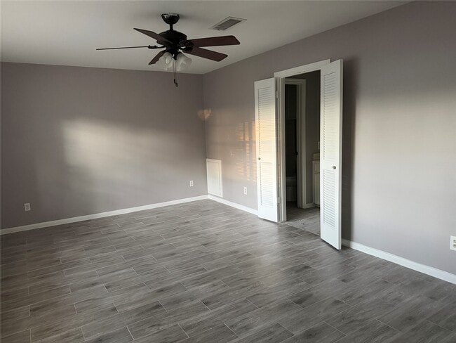 Building Photo - 3815 Avenue R