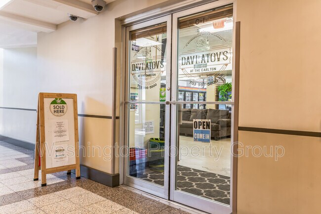 Photo - 4600 S Four Mile Run Dr Unidad Apt 117