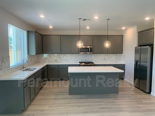 Photo - 886 Shearwater Rd