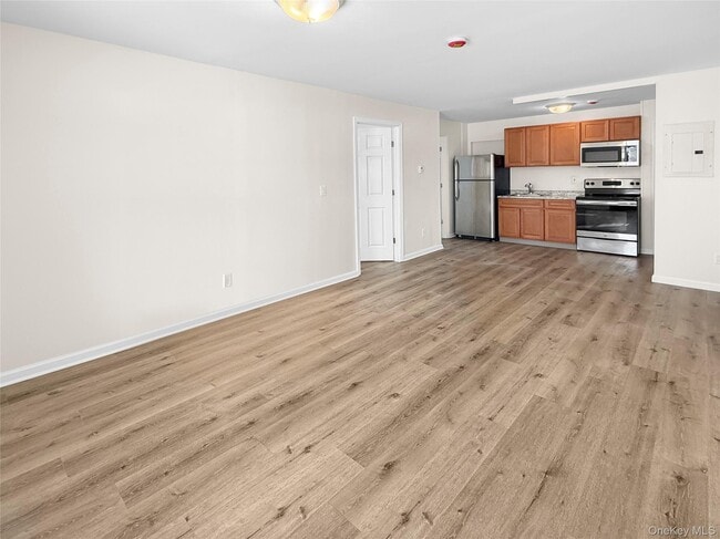 Photo - 4332 Albany Post Rd