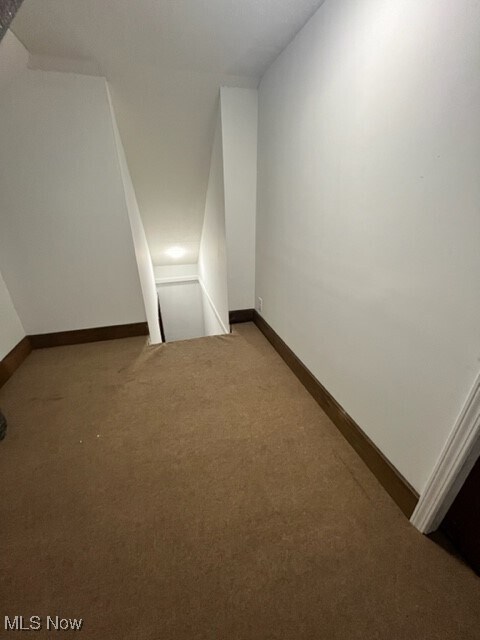 Photo - 250-252 E 3rd St