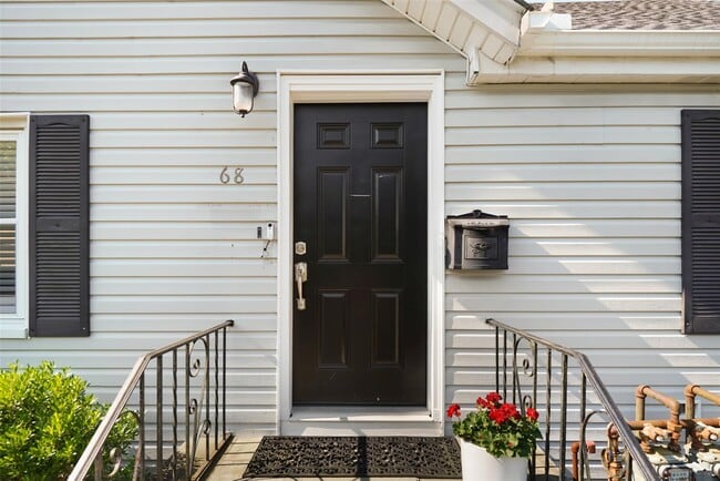 Photo - 68 Columbus Ave Townhome