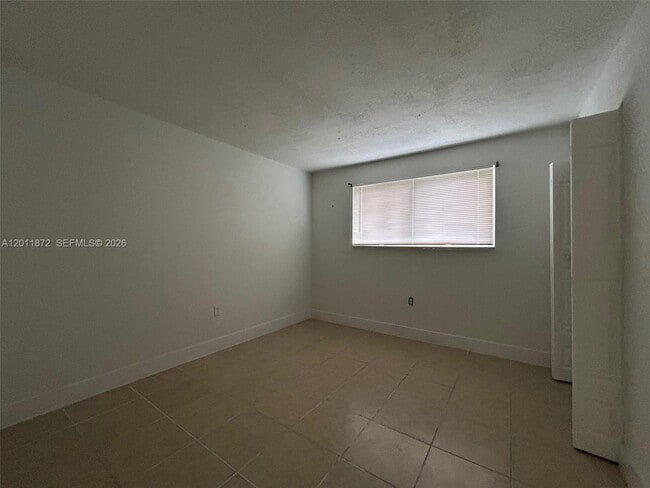 Photo - 19825 SW 114th Ave Unidad 124-5