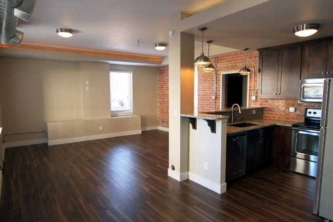 Photo - 623 S Wolcott St Unidad 108