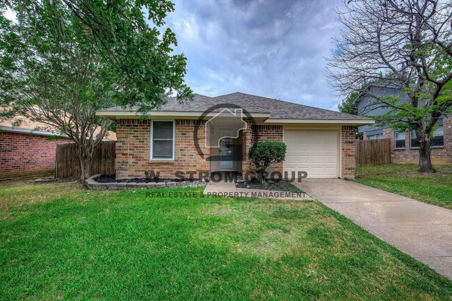 Photo - 6729 Windwillow Dr