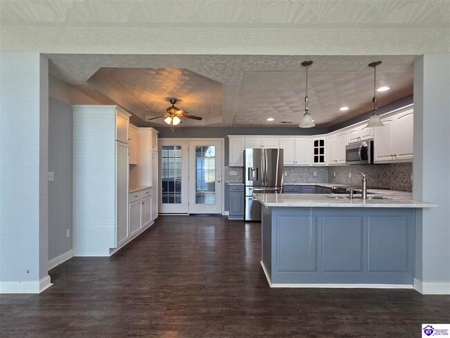 105 Ethan Ct