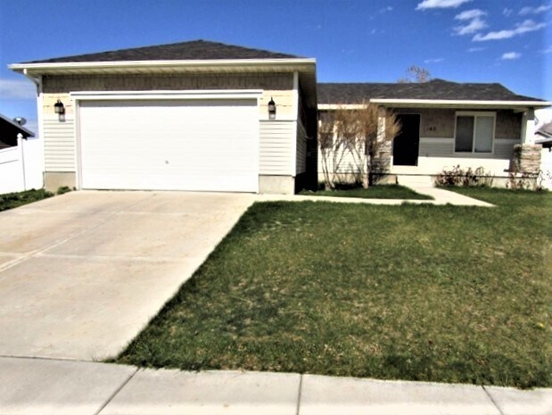 162 Dory Lane - 162 Dory Lane House
