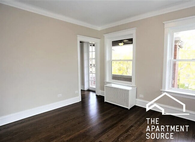 Photo - 1437 W Carmen Ave Unit 1F