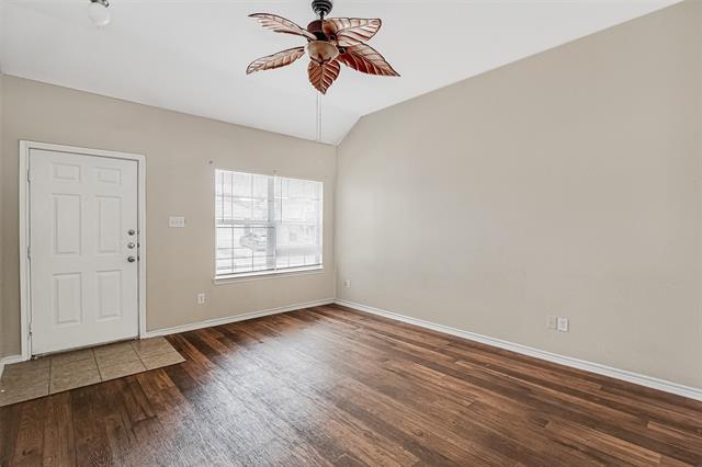Photo - 824 Walnut St