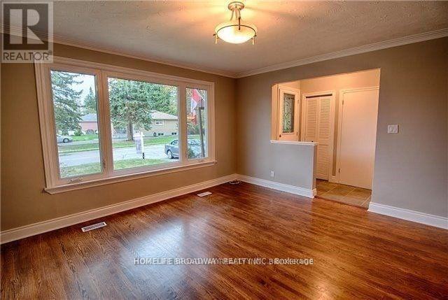 Photo - 381 Taylor Mills Dr N