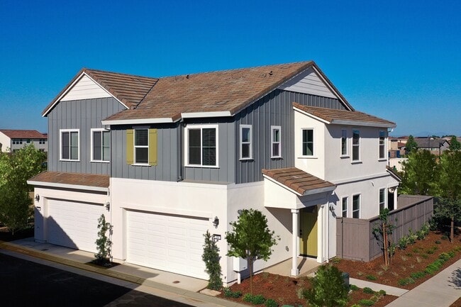 Escala at Stanford Crossing