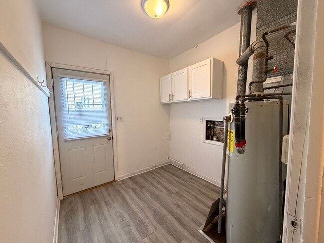 Photo - N 14th St Triplex Unit 19 N 14th